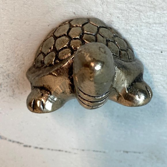 Hand made wall hook with ocean animals crab turtle seahorse octopus child decor - Picture 4 of 8